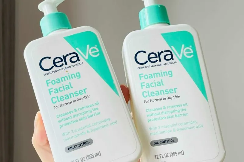 Sữa rửa mặt Cerave cho da dầu mụn có tốt không?